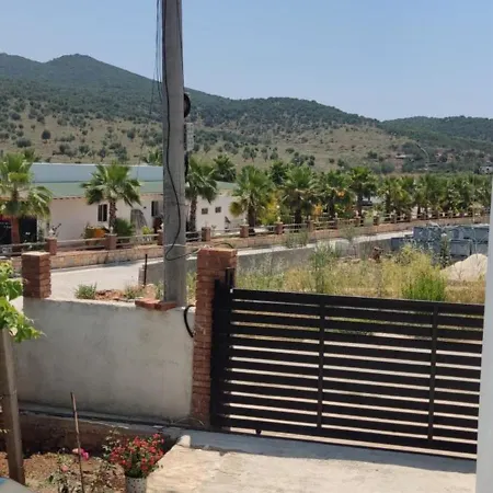 Artan Skenderaj Apartament *