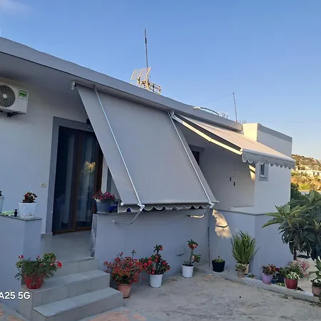 Artan Skenderaj Apartment