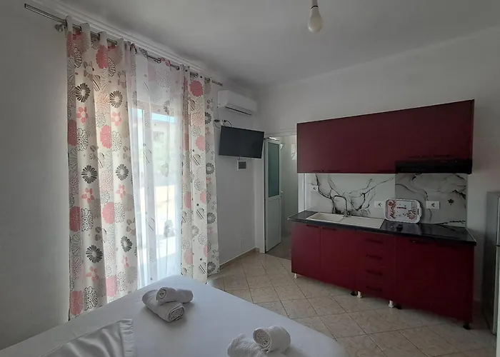 Artan Skenderaj 아파트 *